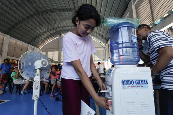 Filipinas mantiene el cierre de colegios en diversas provincias debido al calor extremo