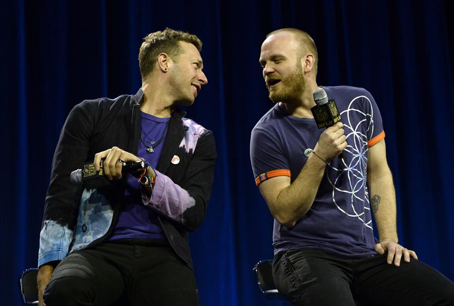 Coldplay: la edición vinilo de «Moon Music» se fabricará con botellas plásticas recicladas