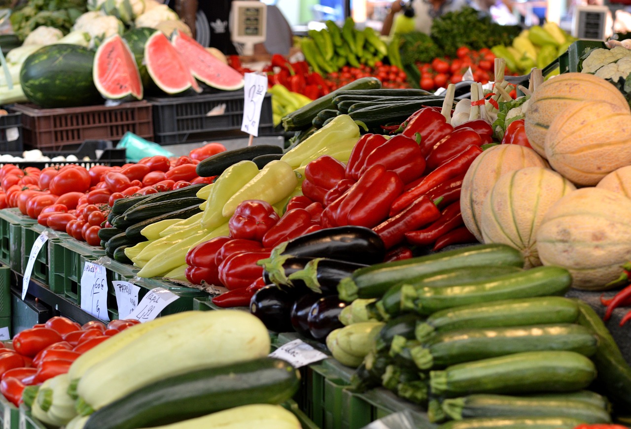 Reducir el desperdicio de alimentos a la mitad salvaría a 153 millones de personas de la hambruna, según informe