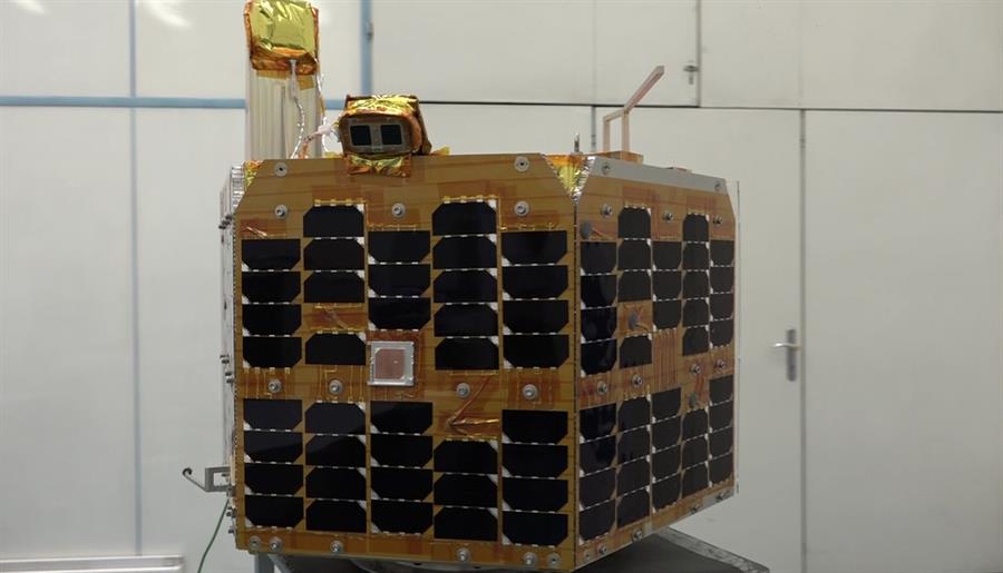 Irán lanza al espacio el satélite de investigación ‘Chamran-1’ con éxito