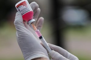Vacunatorios móviles, un modo de concienciar sobre la rabia, enfermedad todavía presente