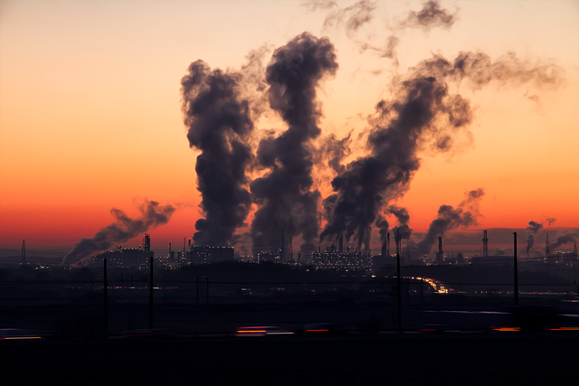 La contaminación atmosférica se asocia a mayor duración de síntomas de la covid persistente