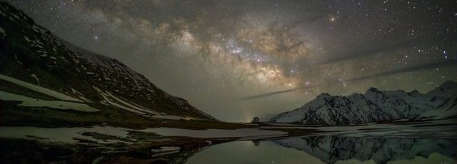 A 100 años del gran descubrimiento de la galaxia Andrómeda. El legado astronómico de Edwin Hubble