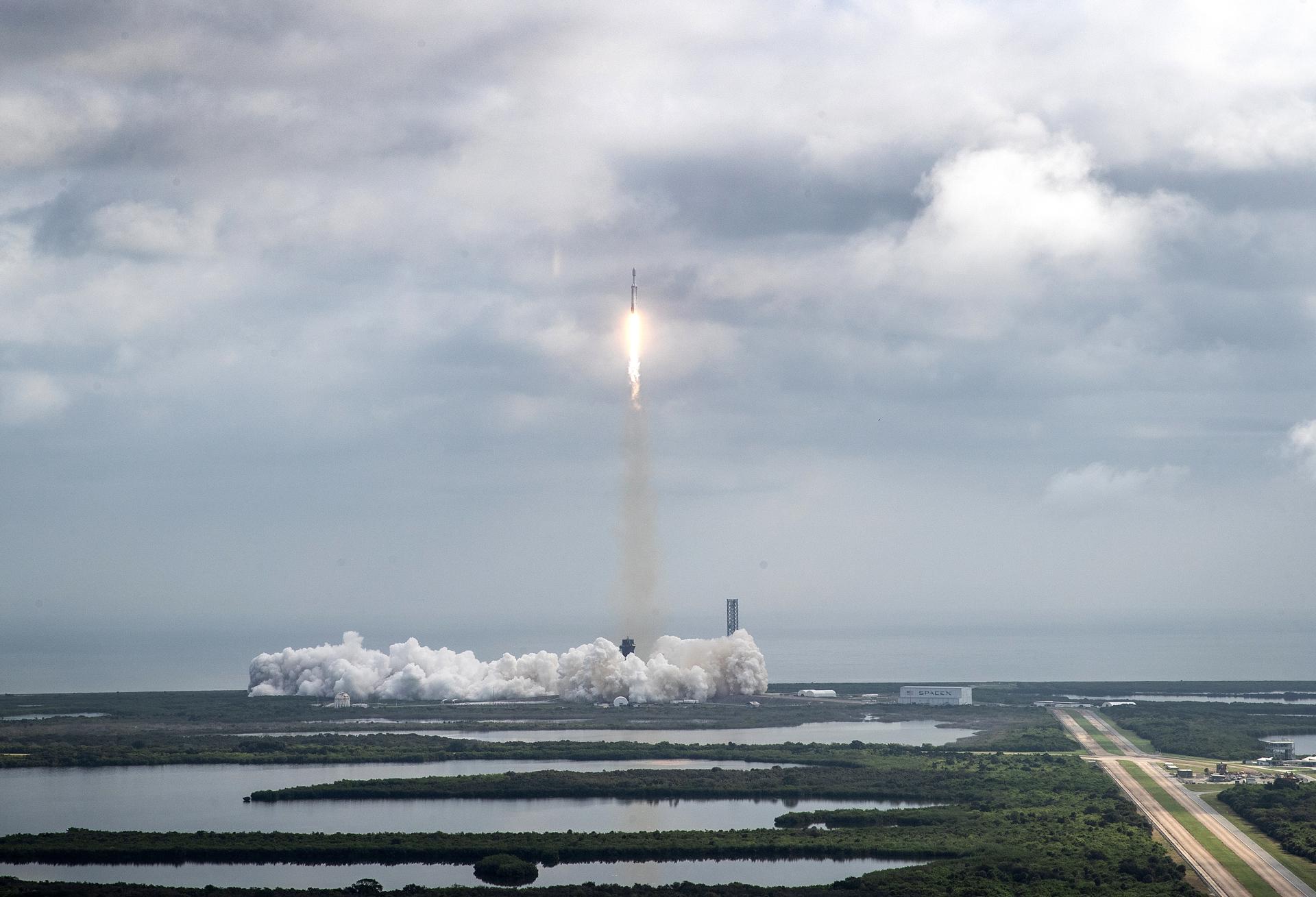 La NASA actualiza sus bases para la exploración del espacio profundo a largo plazo