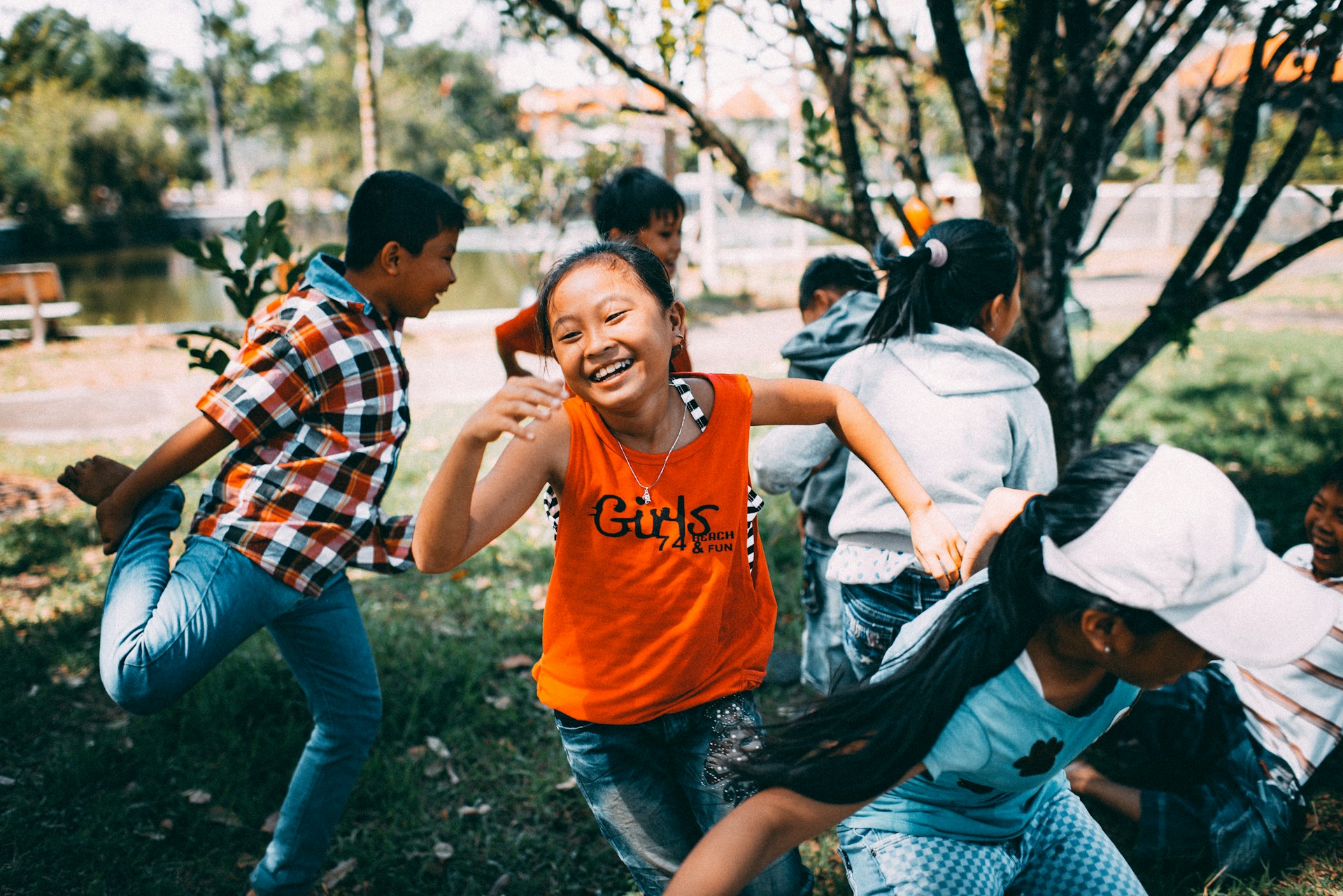 Niñas y niños con autismo celebran la diversidad en Perú con una gincana