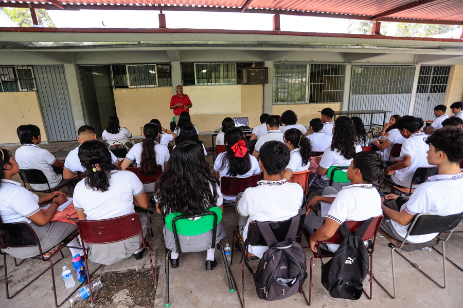 Poca comprensión lectora les costaría a los niños 12 % de sus ingresos en Latinoamérica
