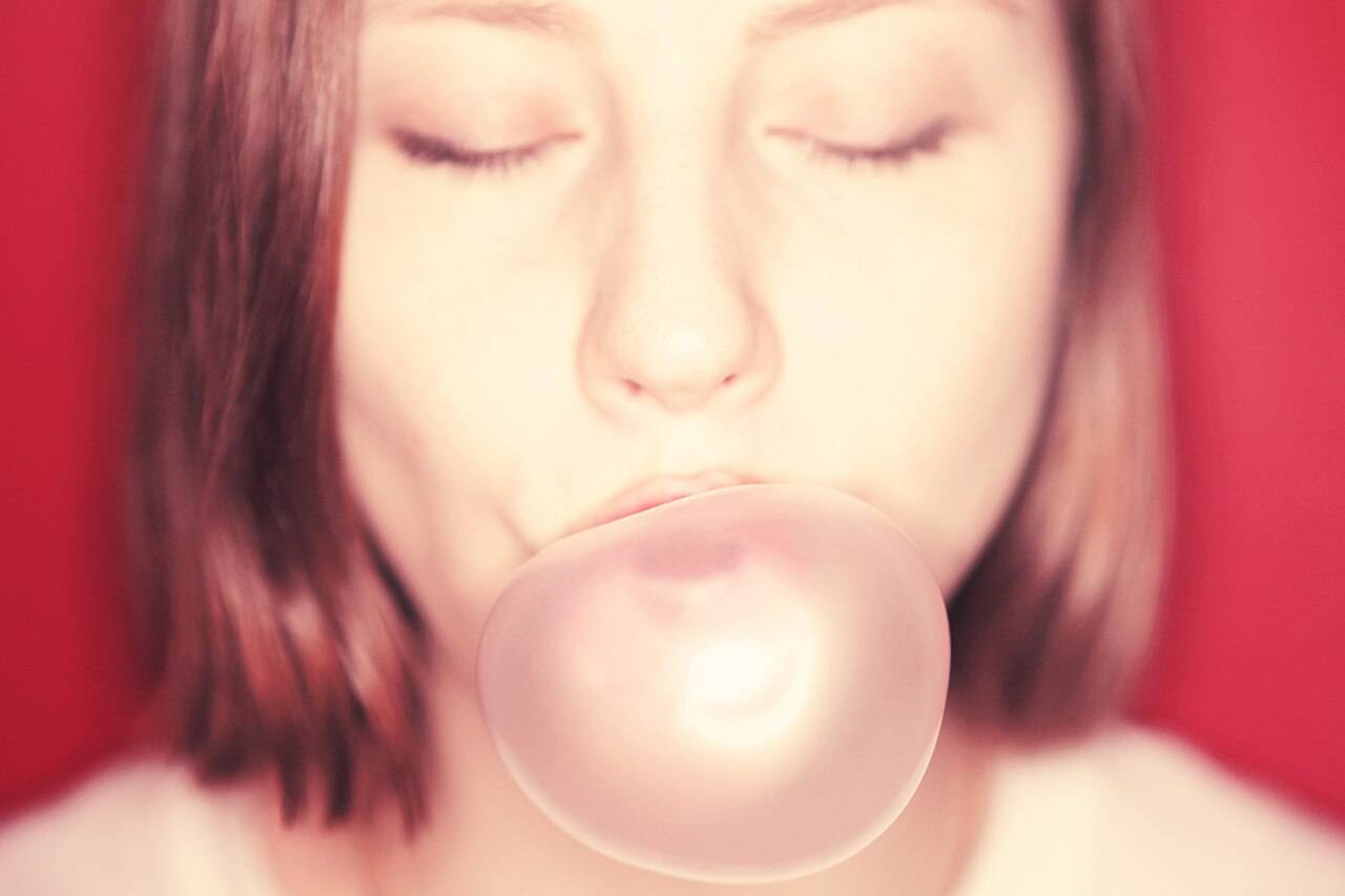 Chicle, la basura plástica que tiramos a toneladas
