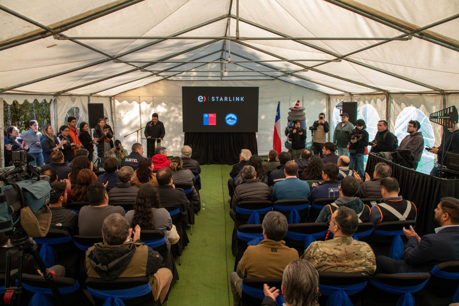 Chile, primer país de Latinoamérica con conexión satelital en celulares para áreas remotas