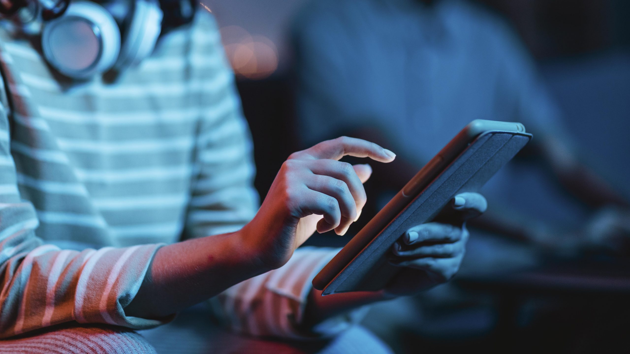 Colombia avanza en educación digital, pero persiste brecha