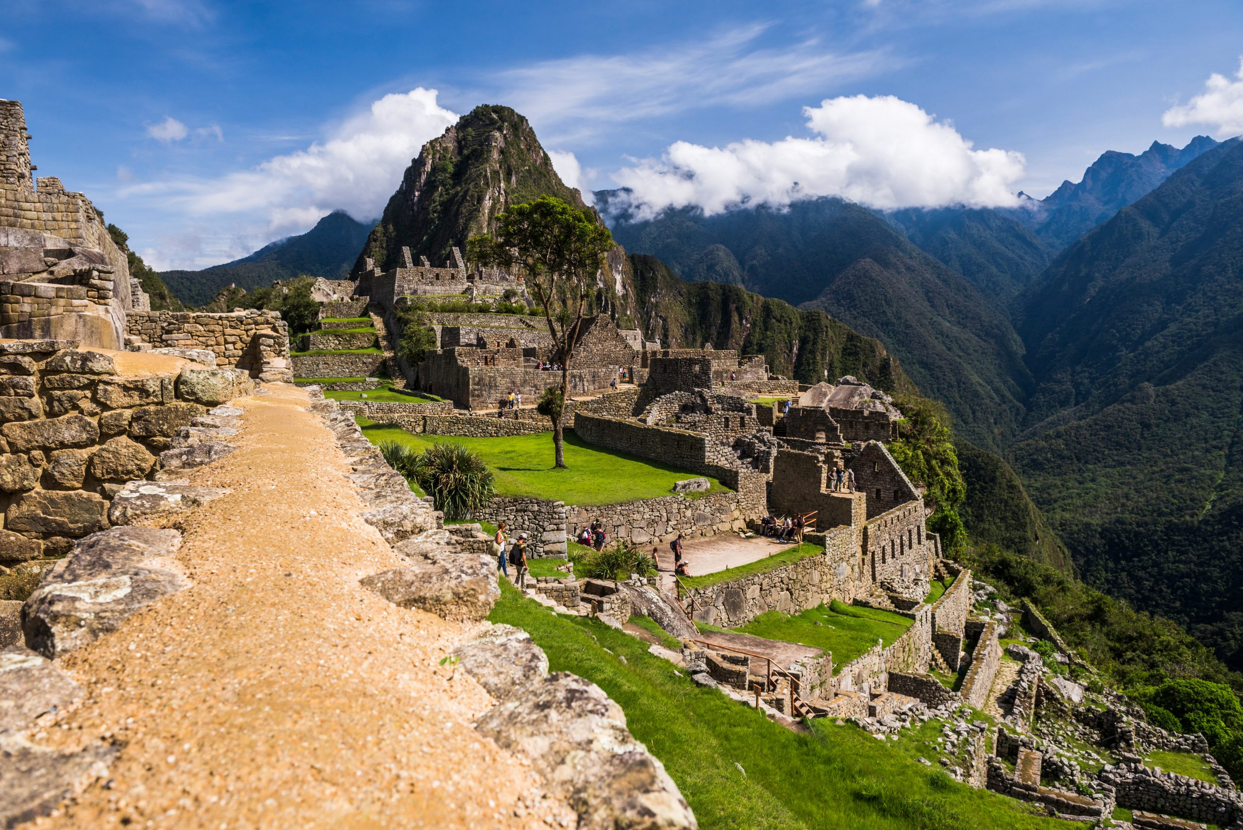 Planetario USACH estrena “Alturas de Machu Picchu” con Los Jaivas