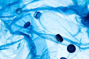 779-1-CIENCIA_Plásticos degradar_Freepik