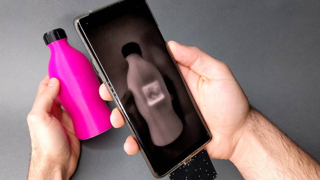 Usan tinta infrarroja invisible para sustituir códigos de barras