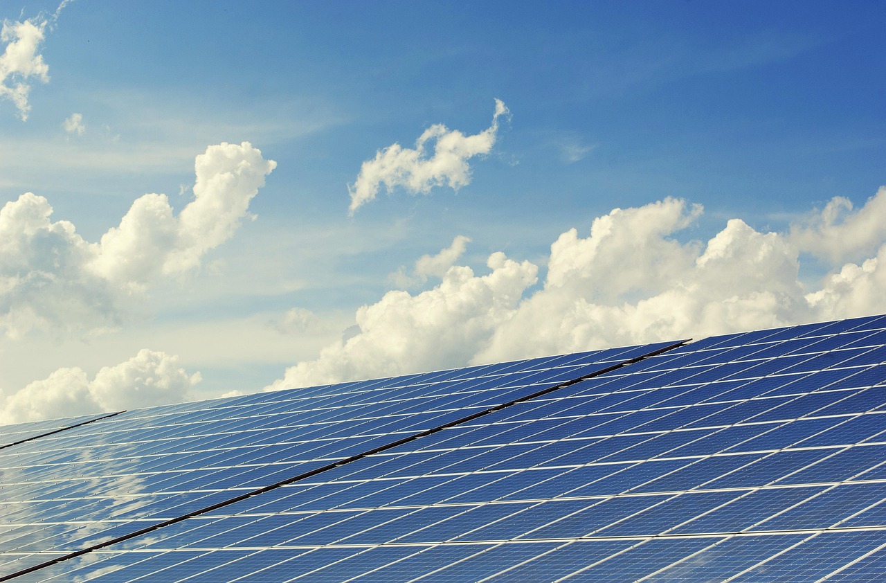 La energía solar se vuelve flexible, ligera y transparente