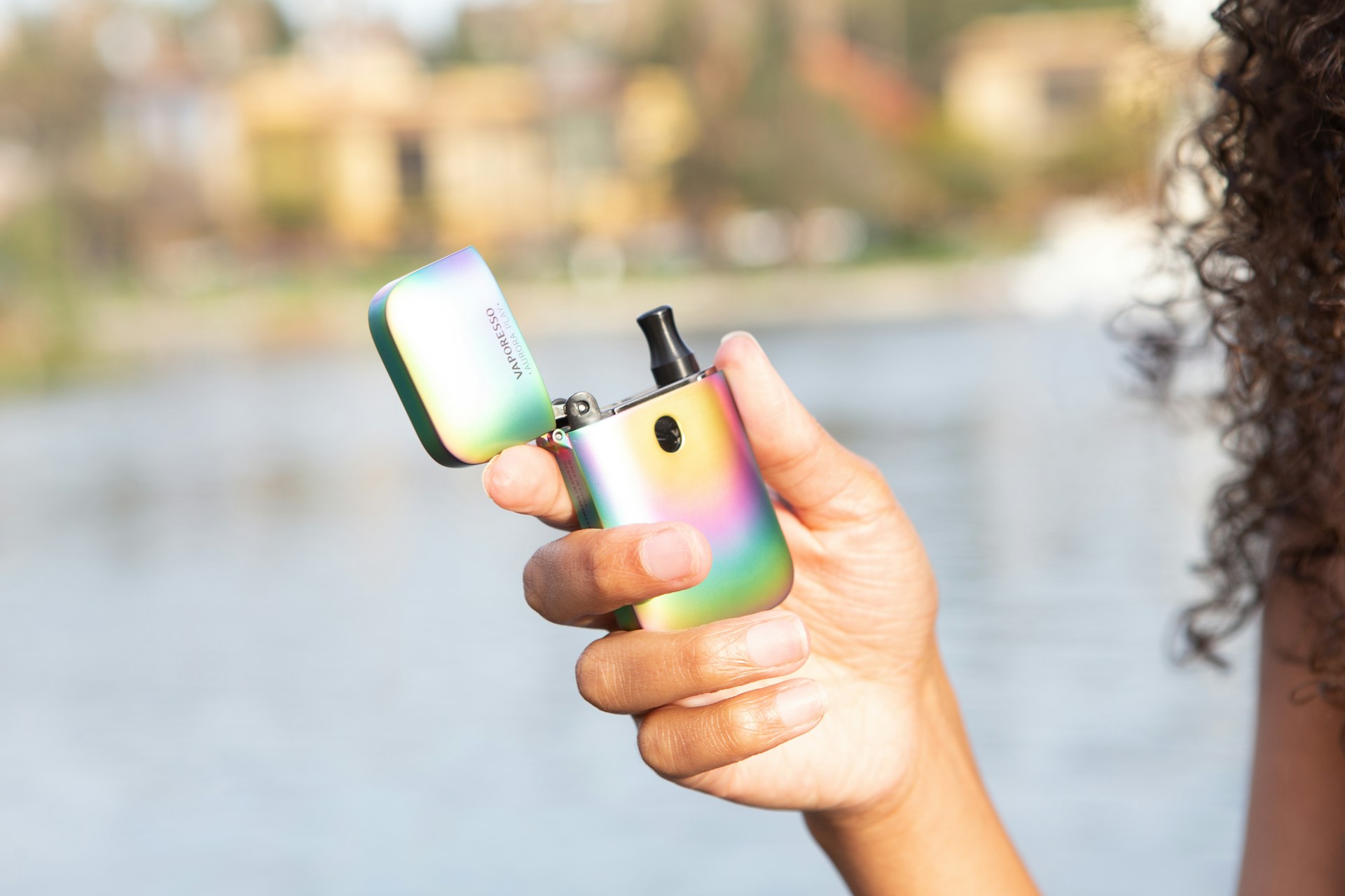 Cigarro electrónico: alternativa que pone en riesgo tu salud