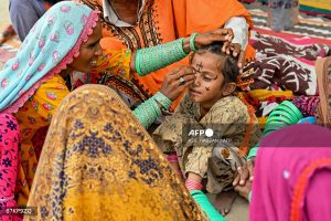 PAKISTAN-CULTURE-HINDUSIM-TATTOOS-WOMEN