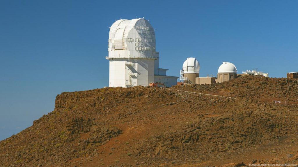El telescopio solar Daniel K. Inouye, ubicado en el observatorio de investigación en el volcán escudo Haleakala en Maui, Hawái.Imagen: Andre