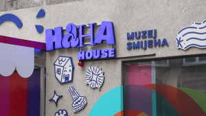 802-9-CULTURA_Haha House_Captura de pantalla _ AFP-min