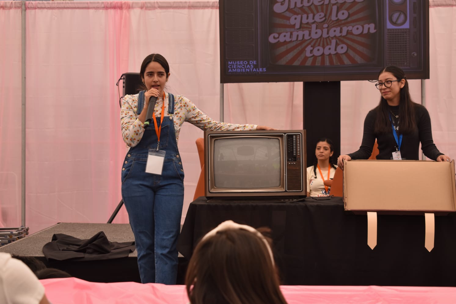 De la rueda al internet: niños descubren inventos que cambiaron al mundo en el Festival Papirolas 2025