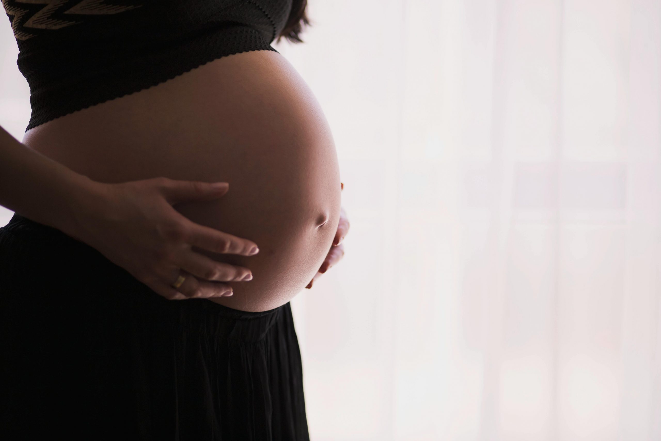 Maldivas, el primer país del mundo en eliminar VIH, sífilis y hepatitis B de madre a hijo