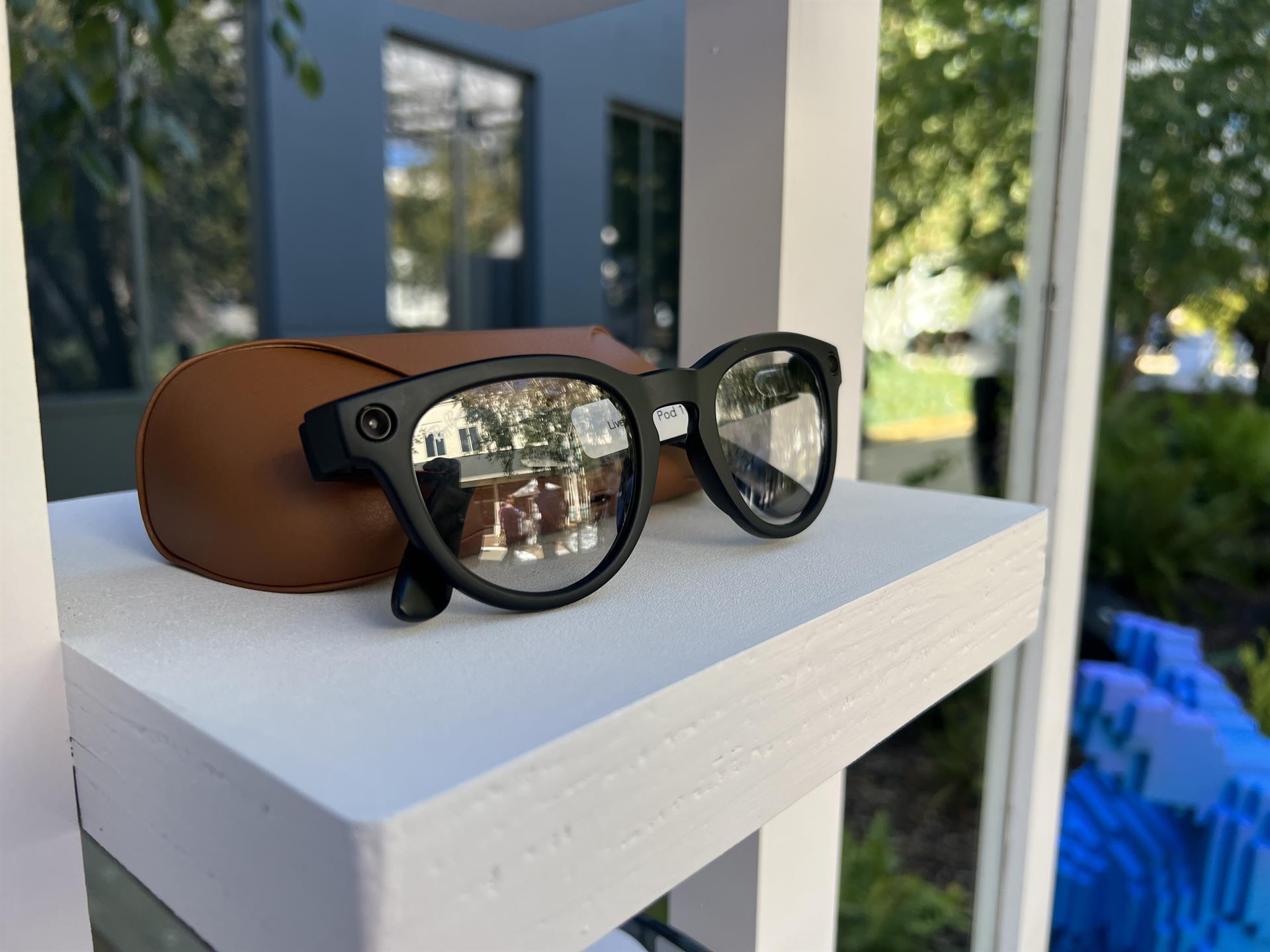 Meta lanza gafas con inteligencia artificial