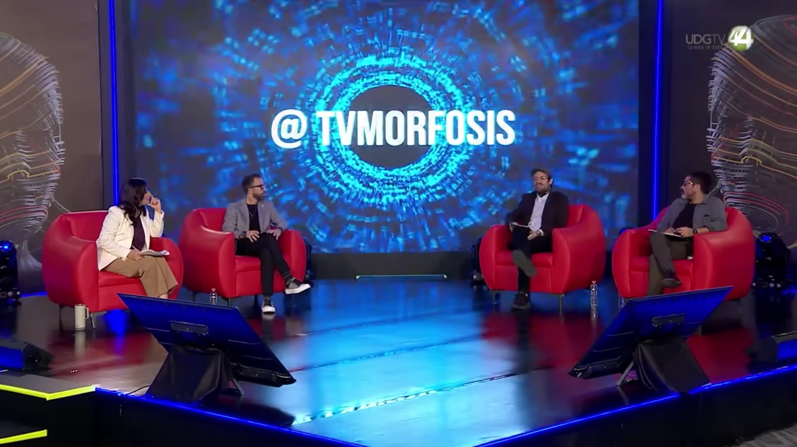 Multiplataformas, fragmentación de las audiencias y desinformación: un reto para los medios de comunicación abordado en TV Morfosis 50