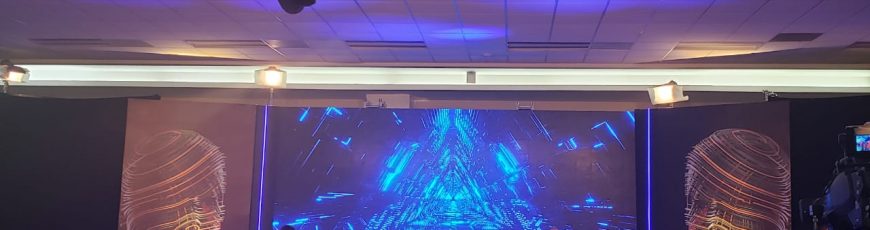 Un debate entre IAs:TVMorfosis explora los límites entre infoxicación e inteligencia artificial