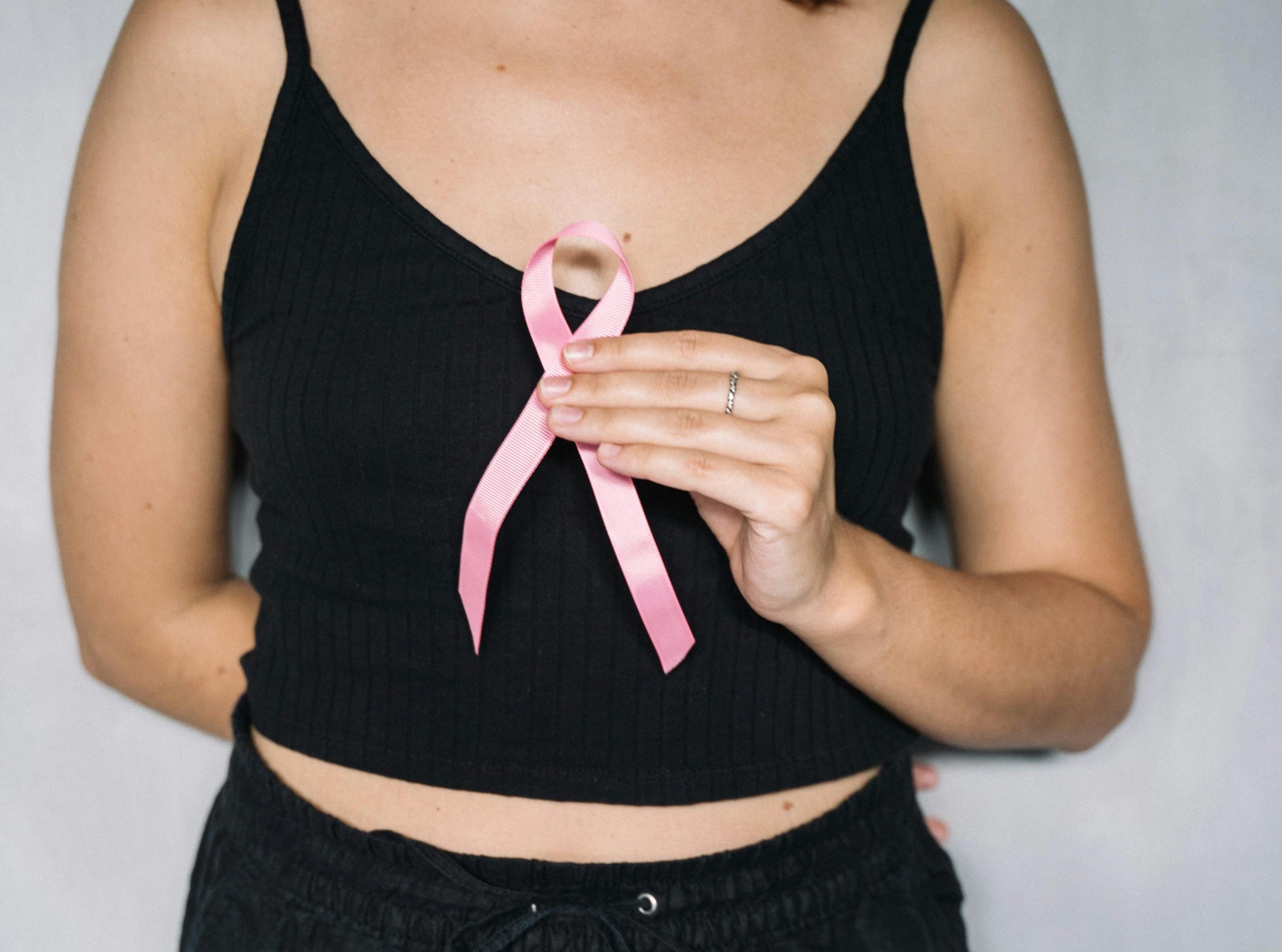 Hacia el uso en humanos de una molécula contra el cáncer de mama