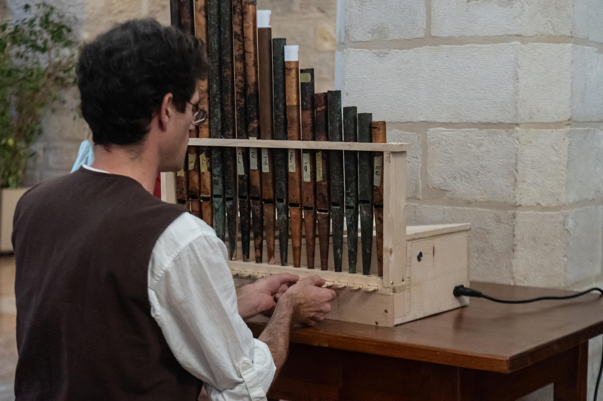 El órgano de Belén revive gracias a un musicólogo español