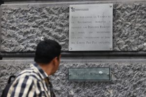 Inauguran en Chile exposición que conmemora los 50 años de la Vicaría de la Solidaridad