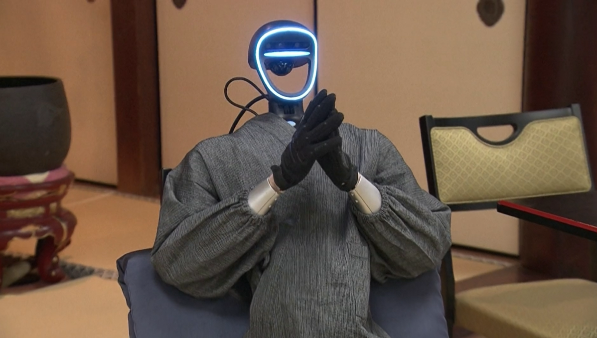 Japón presenta un monje robot que da consejos espirituales con IA