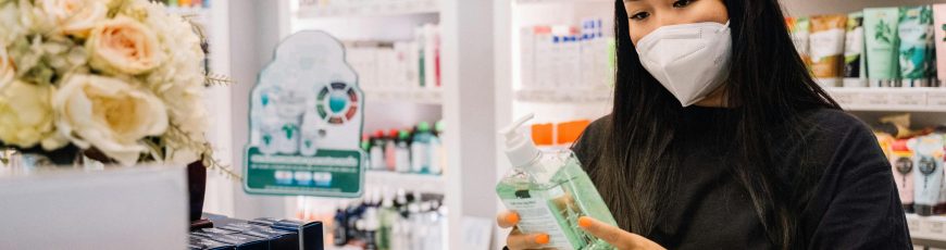 ¿Mascarillas FFP2 como norma permanente en sanidad? Expertos reclaman un giro en las guías internacionales