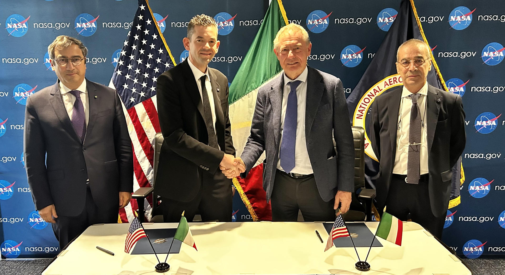 Italia fabricará los módulos habitacionales para la futura base estable en la Luna