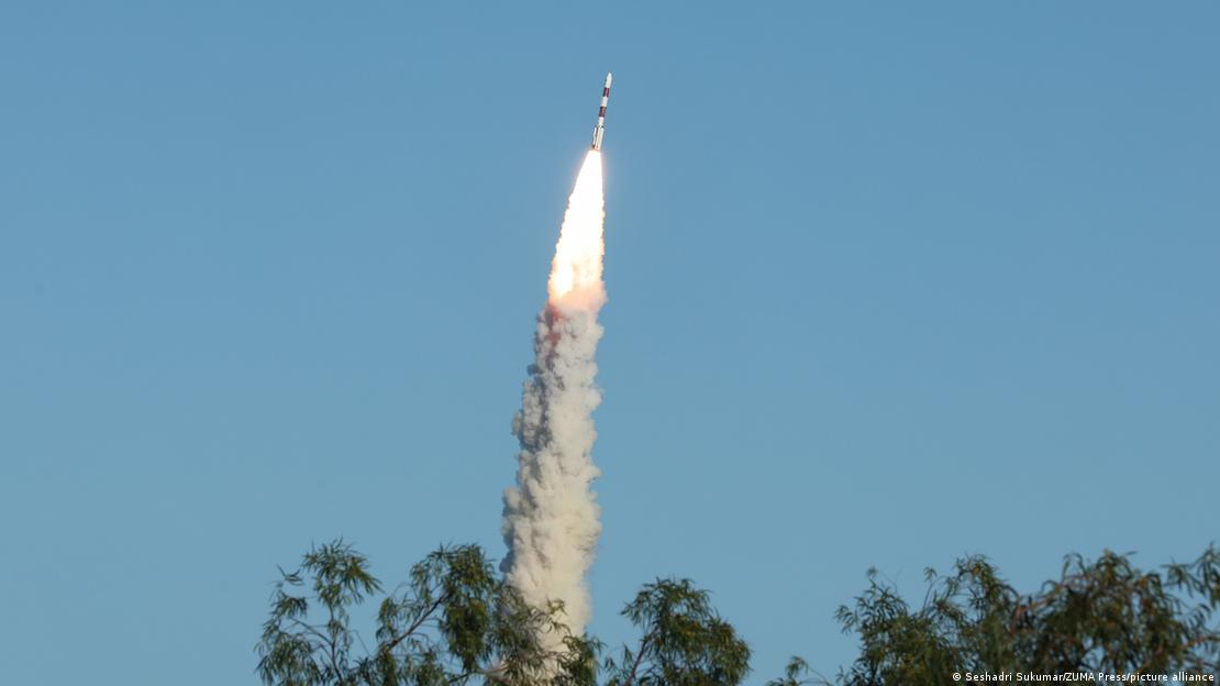 Agencia europea recupera contacto con nave espacial perdida