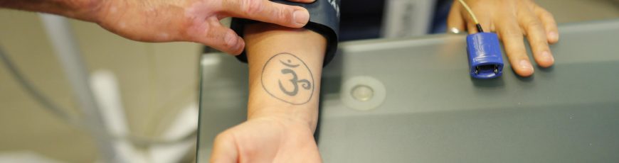 Investigadores mexicanos desarrollan tratamiento «menos invasivo» para la hipertensión