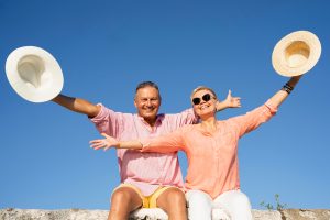 297-10-CIENCIA_Adultos mayores aire libre_