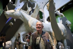 El ornitólogo Robert S. Ridgely regresa a Panamá por los 50 años de su guía sobre las aves