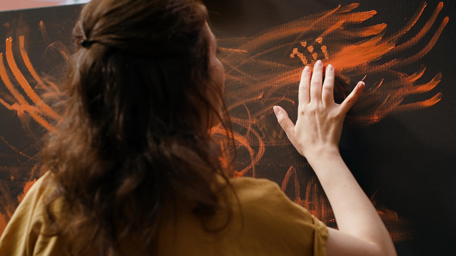 Arte accesible permite apreciar obras mediante texturas