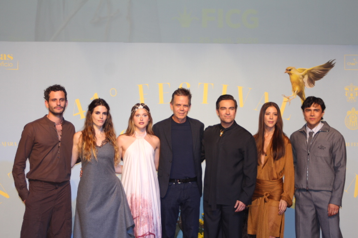 Alfombra roja de “La Casa de los Espíritus” inaugura Galas a Beneficio en FICG 41