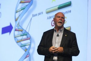 El científico Craig Venter,  ‘padre’ del genoma humano, muere a los 79 años