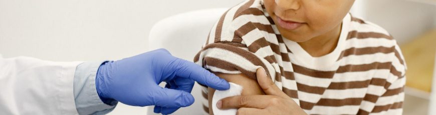 Colombia lanza semana de vacunación para prevenir enfermedades