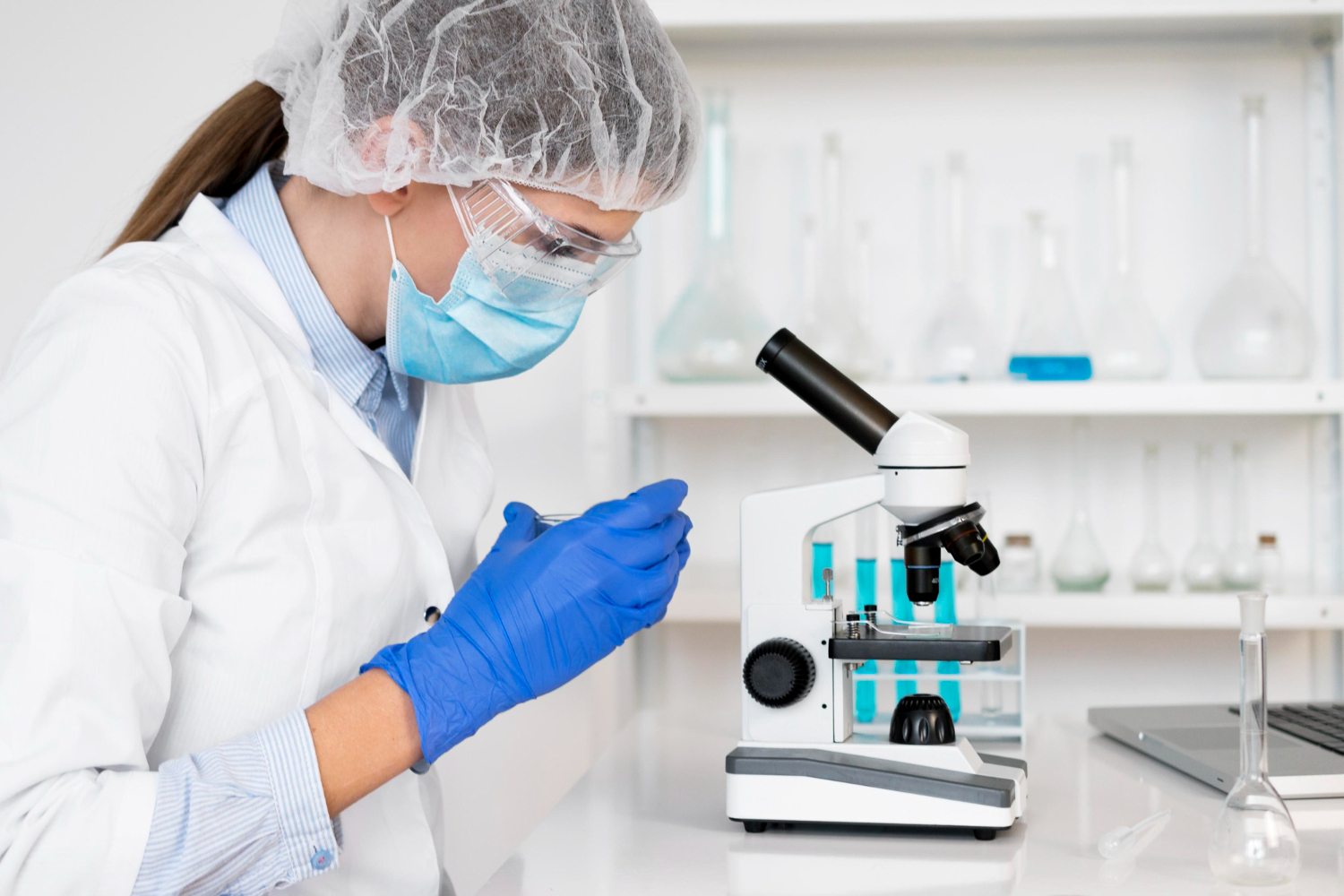 Laboratorio universitario ofrece atención accesible en México