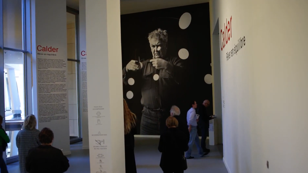 París homenajea a Calder y sus esculturas móviles