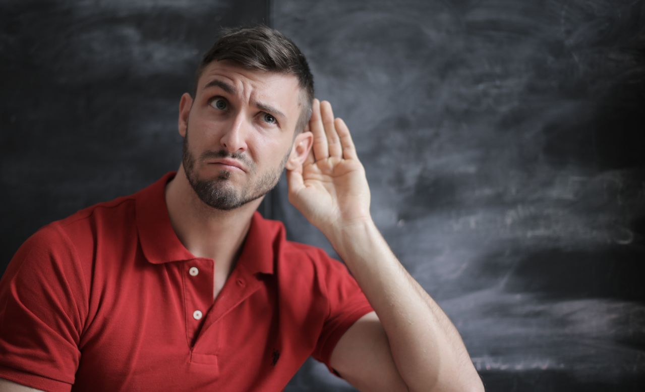 Un dispositivo chino permite a personas con discapacidad auditiva «comprender» sonidos