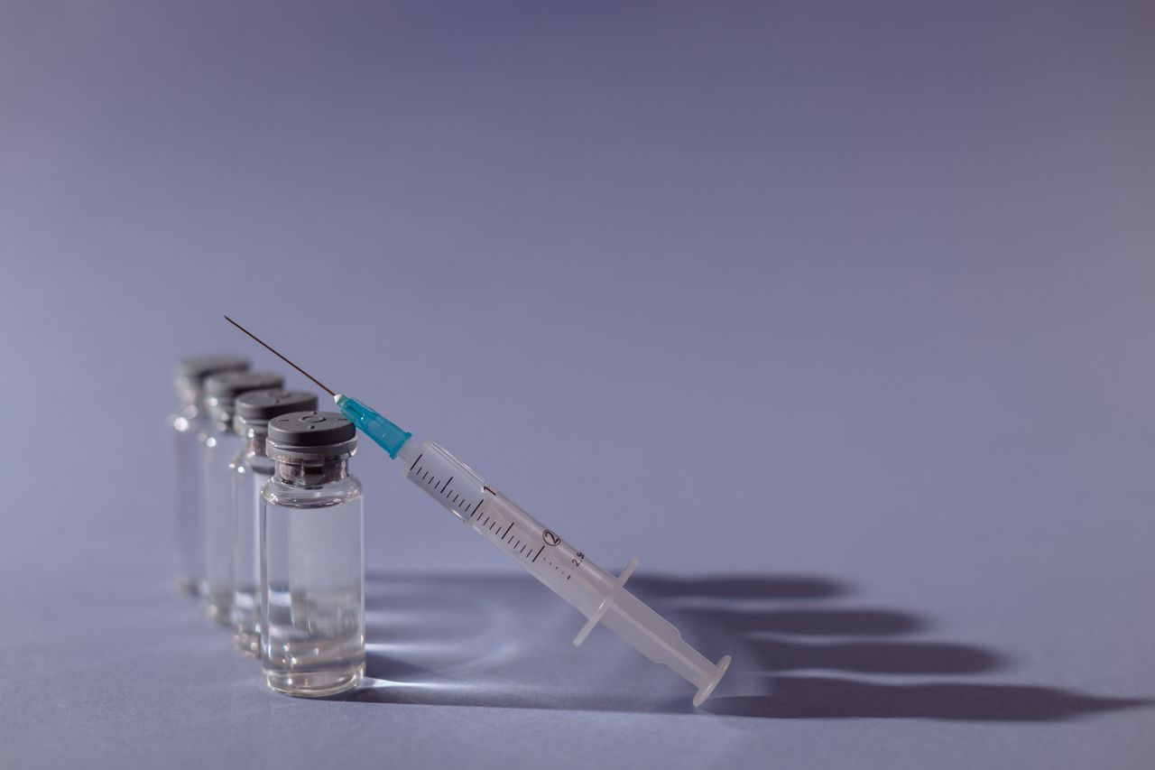 OMS ve «prometedores» avances en vacunas y tratamientos contra el brote de ébola en la RDC