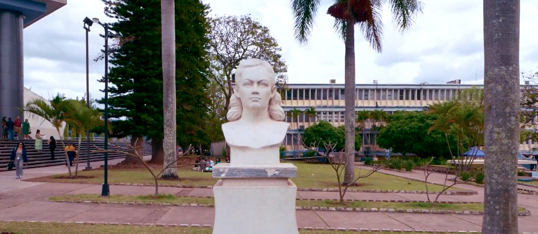 La UNAH  en Honduras rescata su memoria histórica
