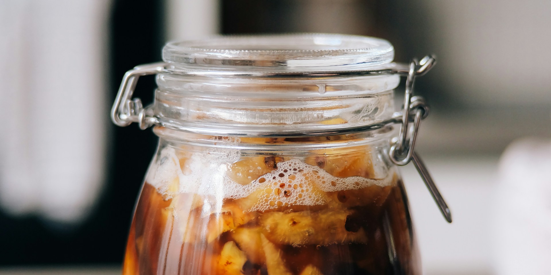 La ciencia detrás de la fermentación del tepache mexicano