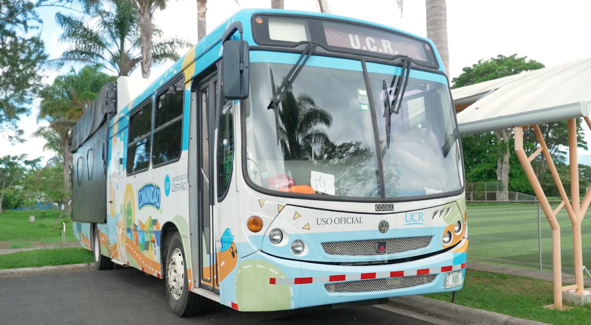 “Bus de las Artes” en Costa Rica un proyecto itinerante artístico