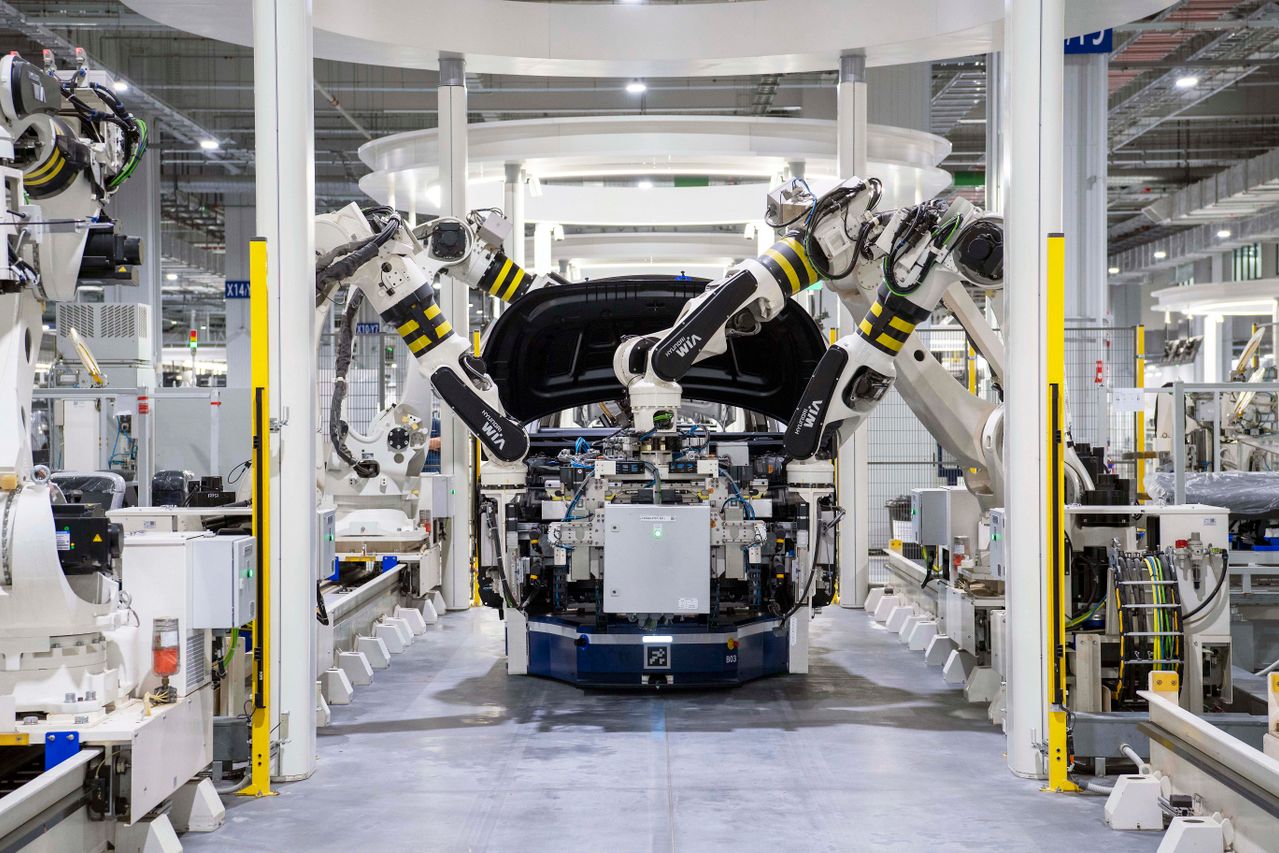Cinco millones de robots funcionan actualmente en fábricas de todo el mundo