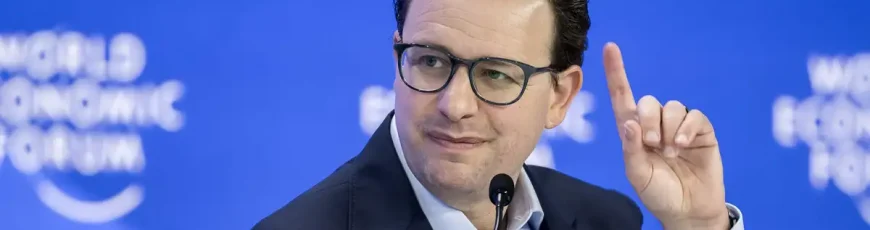 Anthropic no permitirá a los usuarios «tratar» mal a su chatbot Claude