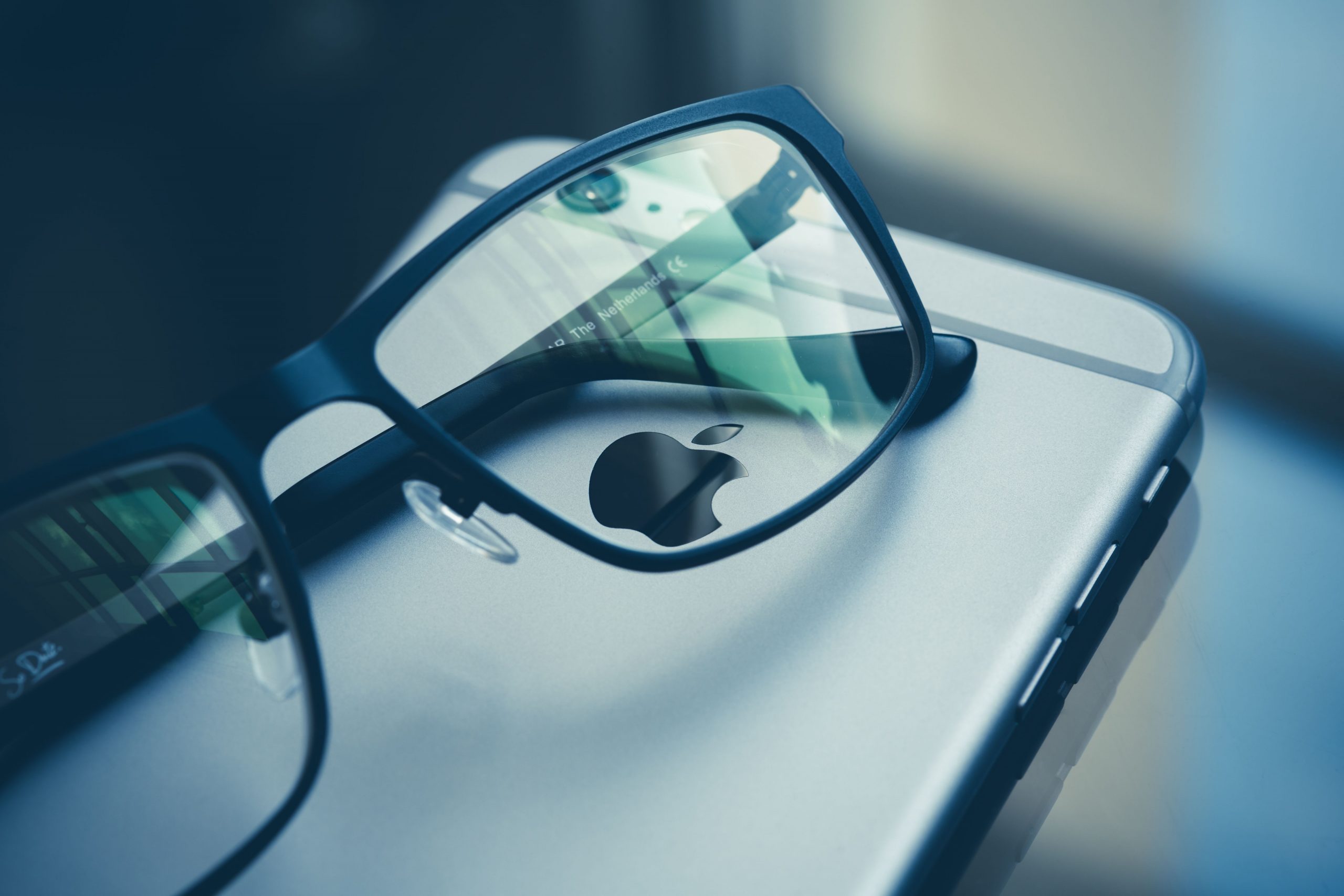 Noruega estudia prohibir temporalmente los lentes inteligentes